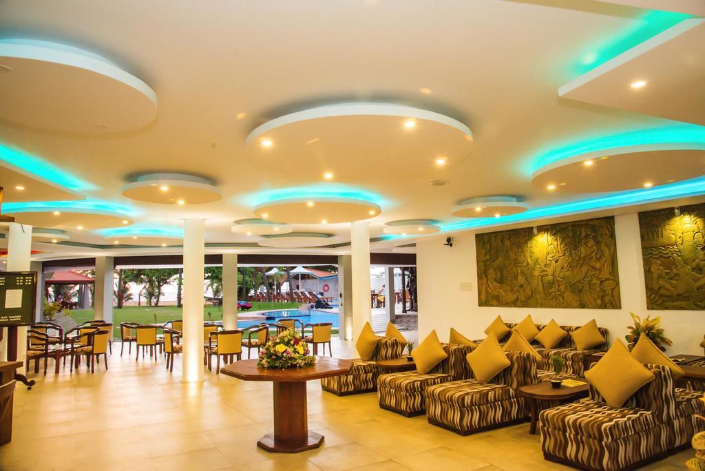 Paradise Beach Hotel Negombo Exterior photo